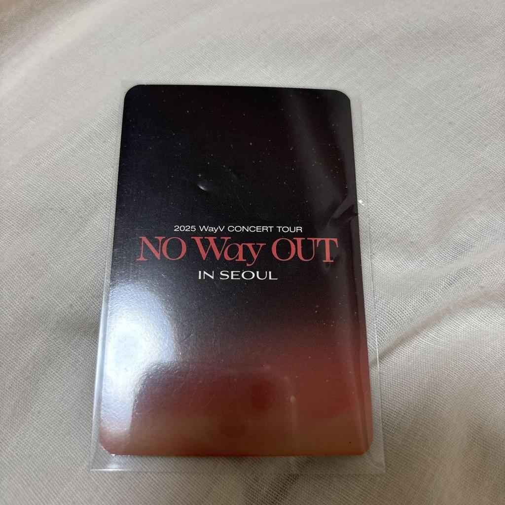 [USED] WayV Seoul Concert VIP Day 2 Admission Bonus Trading Card Yang Yang