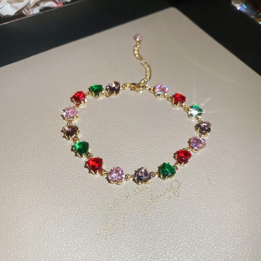 European and American Exquisite Zircon Love Bracelet Light Luxury High-end Temperament Versatile Niche Bracelet Fashion Personalized Jewelry Women