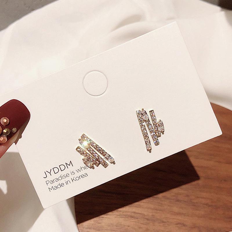 2025 Korean Simple Stud Earrings - Silver Needle Rhinestone Versatile Design for Women