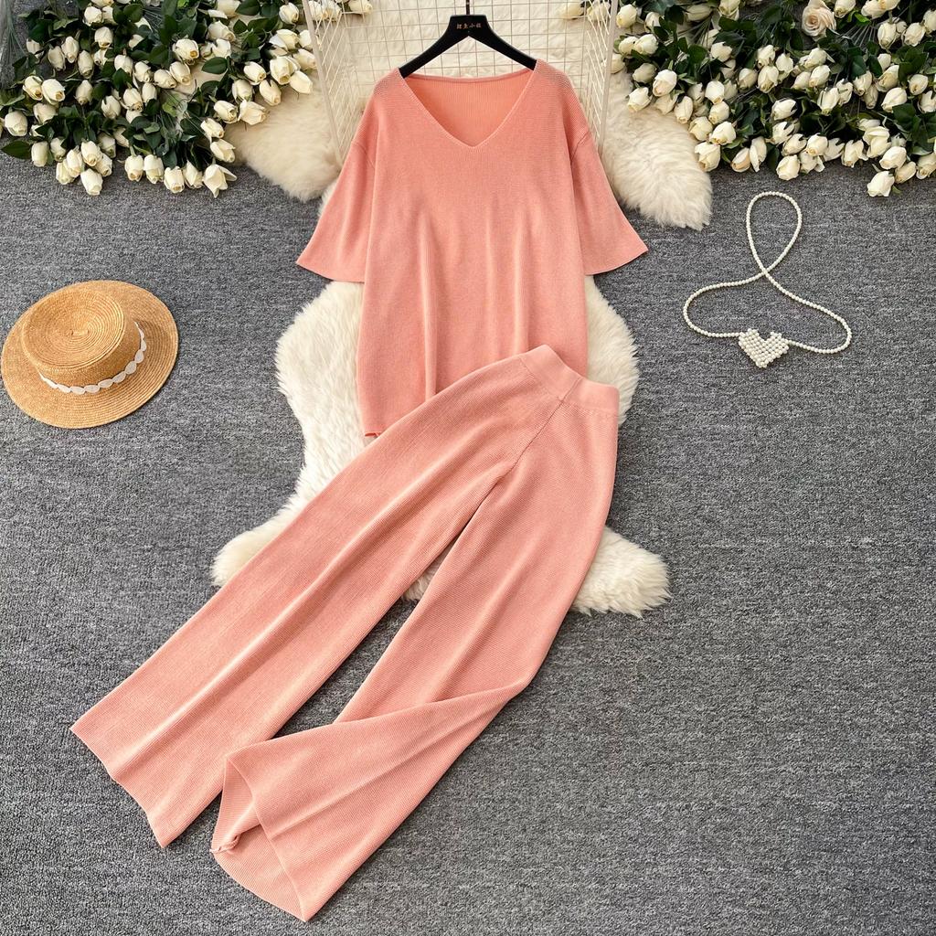 Casual and Fashionable Knit Set for Women New Summer V-Neck Short-Sleeve Sweater Tops and Wide-Leg Pants Two-Piece Sets