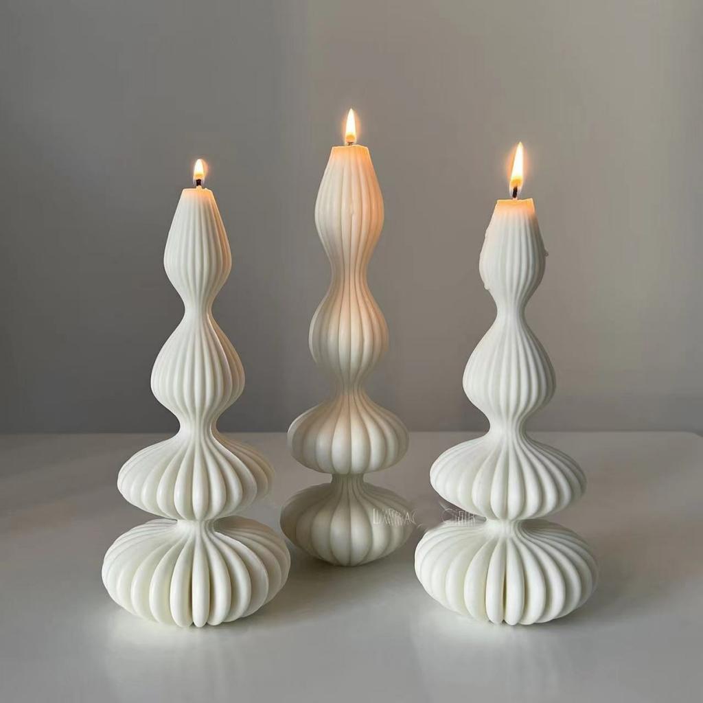 DIY Striped vase shaped candle silicone mold curved geometric cylinder Roman column vase candle mold Christmas gift gypsum mold