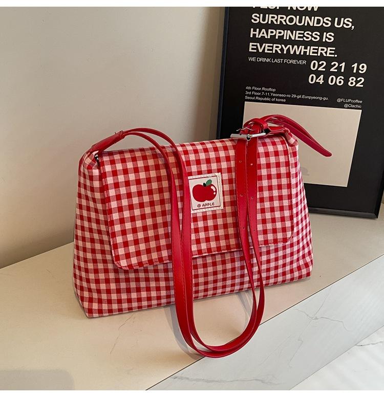 

Нішевий дизайн модний стиль сумка-тоут на плече сумка-месенджер для поїздок на роботу універсальна студентська 2024 нова сумка червоний