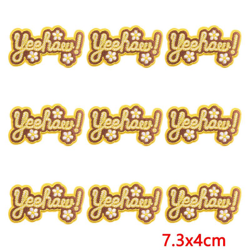 10Pcs/Lot Wholesale Fashion Cartoon Patch Iron On Patches On Clothes Letters Embroidered Patches For Clothing Applique Stickers
