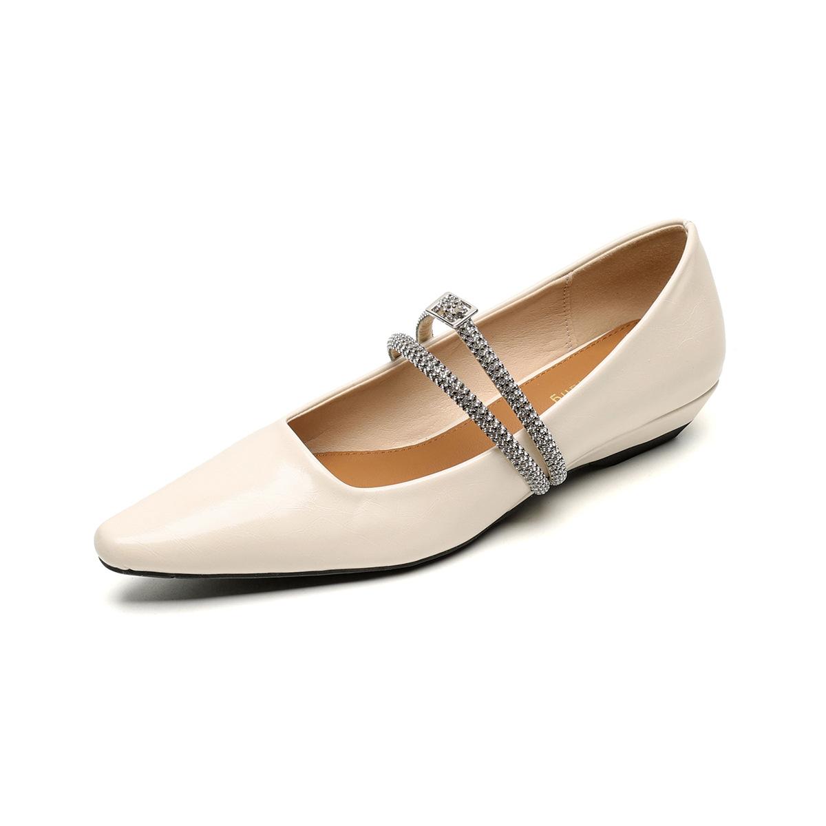 

Weiwei girl 127-10 заостренная голова неглубокий носок одиночные туфли женские весенние слова со стразами низкий каблук французские туфли Мэри Джейн 35 абрикосовый