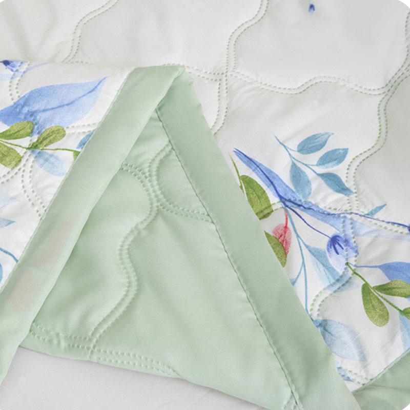 Cartoon Flower Printed Quilted Summer Quilt Lightweight Breathable Air Condition Quilts for Bed Soft Comfort Bedding for Adults