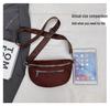 Trendige Damen Umhänge-Brusttasche aus Wildleder mit strapazierfähigem Gurtband
