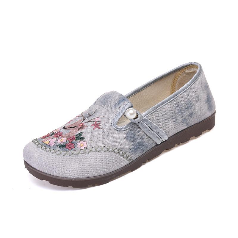 Fashion Ladies' summer 2025 breathable soft sole anti-slip mom shoes leisure mesh flat embroidered shoes Embroidery