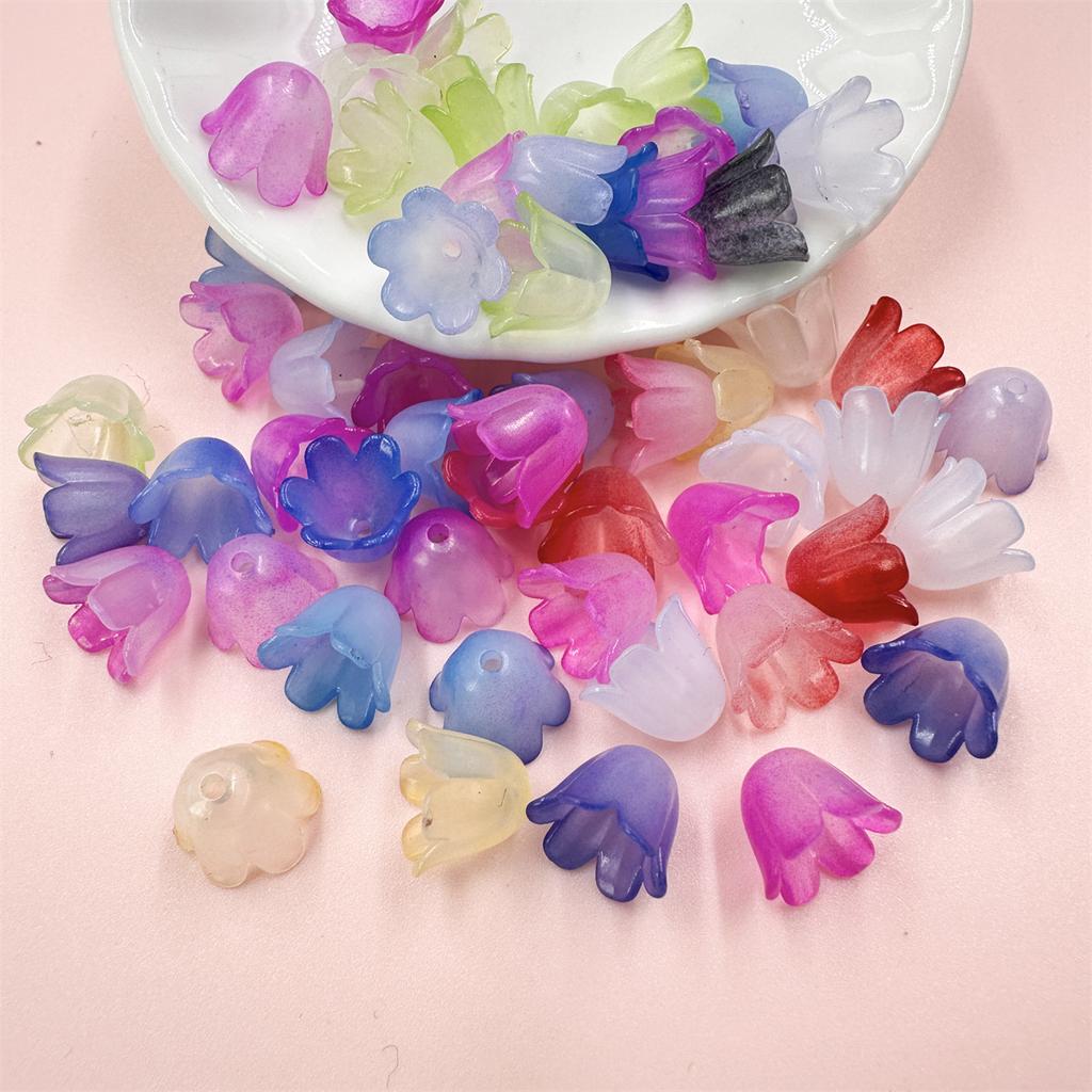 100Pcs Color Matching Flower DIY Jewelry Accessories Pendants Creative Bell Orchids Beads Acrylic Receptacle Fashion for Bracelet Earring Making