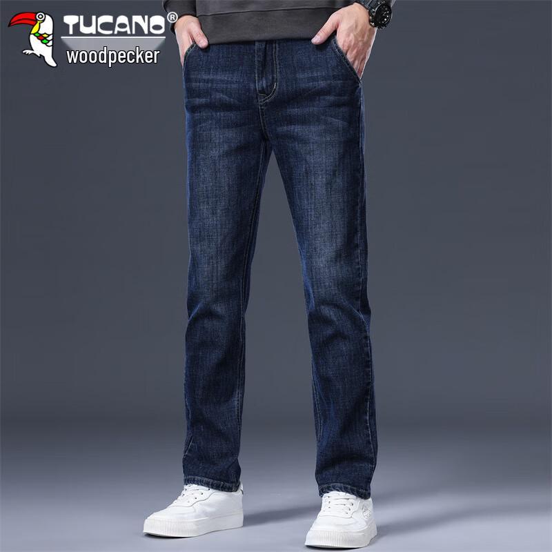 

Джинсы мужские TUCANO свободного прямого кроя в стиле business casual 31