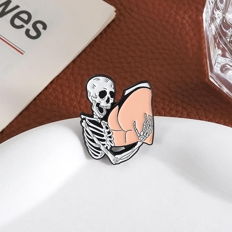Punk Skeleton Butt Enamel Pins Custom Sexy Brooches Lapel Badges Clothes Gothic Jewelry Gift for Friends
