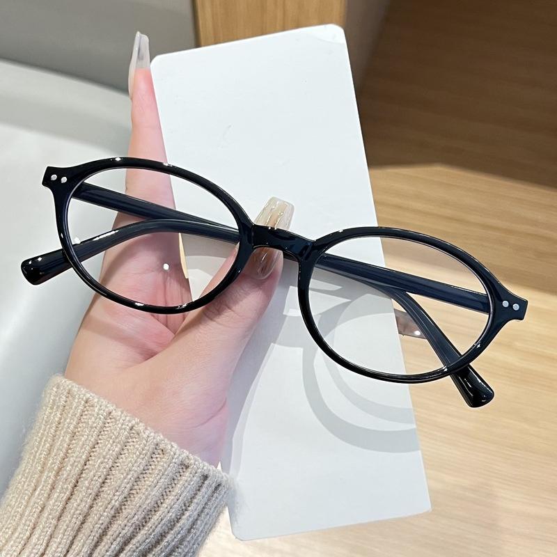 Korean Retro Oval Frame Blue Light Blocking Glasses Women Men Fashion Trendy Anti Blue Ray Plain Eyewear Decorative Eyeglasses