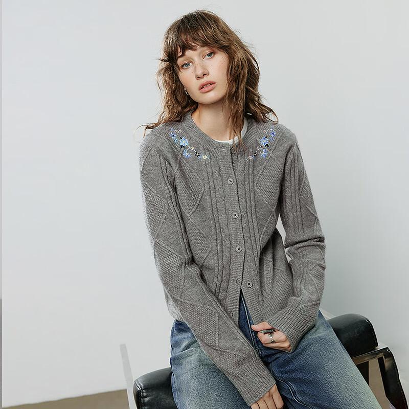 Cardigan Tricoté Brodé Floral Rétro Chuyu pour Femme