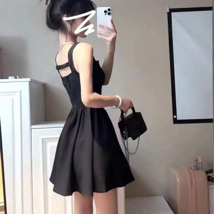Feeling Hepburn Super Fairy Small Black Suspender Dress Summer Waist New Small Temperament Short Dress