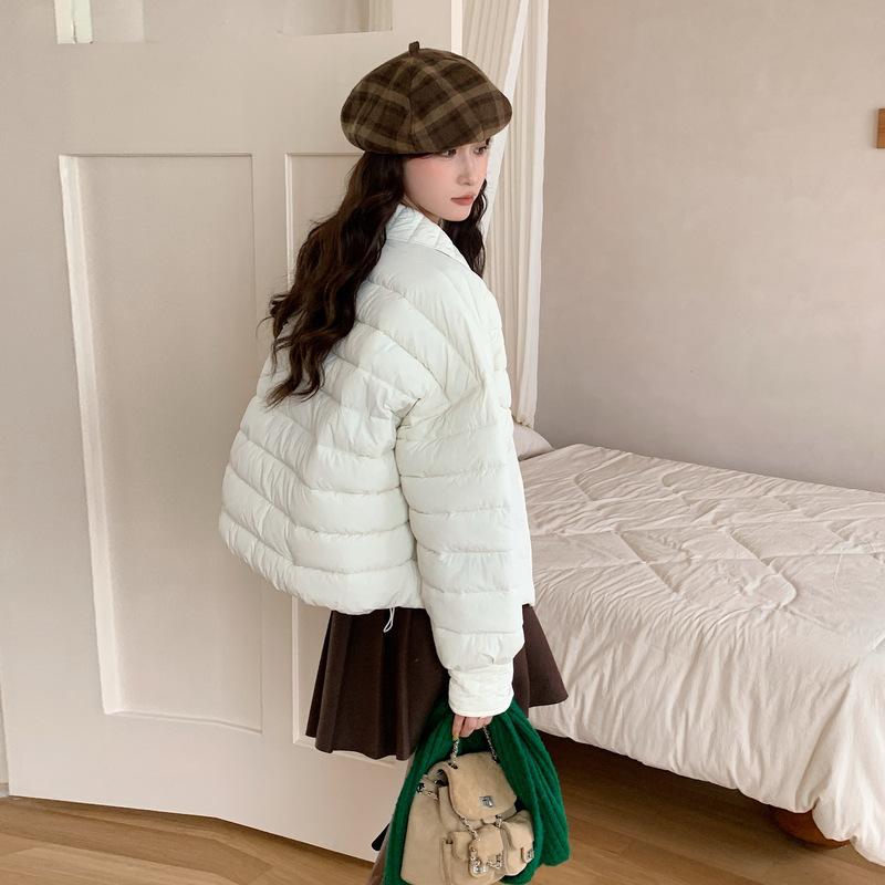 

Маленькая короткая хлопковая одежда для женщин, зимние новые модели, новая мода, ощущение высокого класса, супер хорошо выглядит, нишевый дизайнерский смысл S