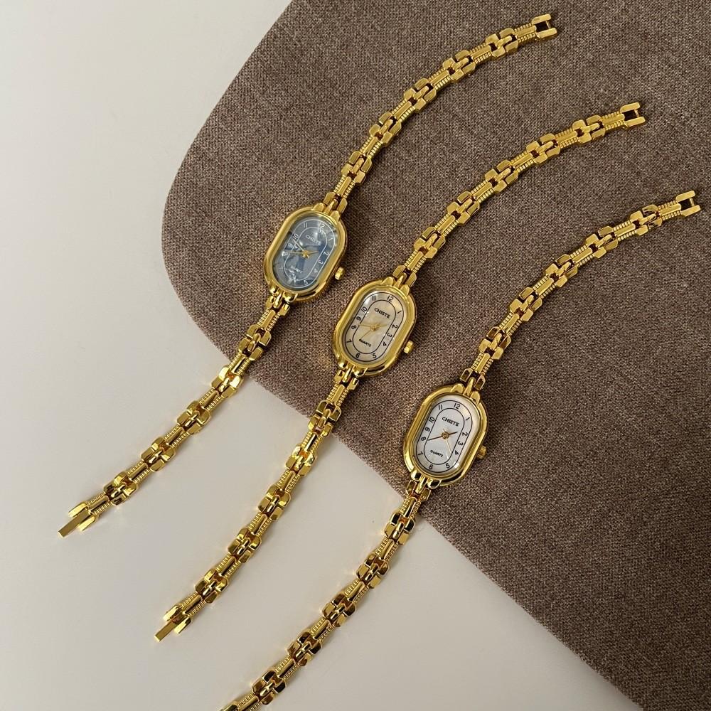 Retro Bracelet Watch for Women Oval Dial Quartz Wristwatch Gift Clock