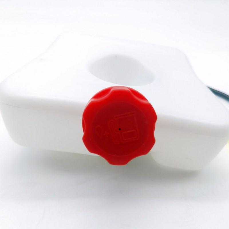 Plastic Lubrication Oil Tank For Backpacks Sprayer Accessories And Maintenance Tool