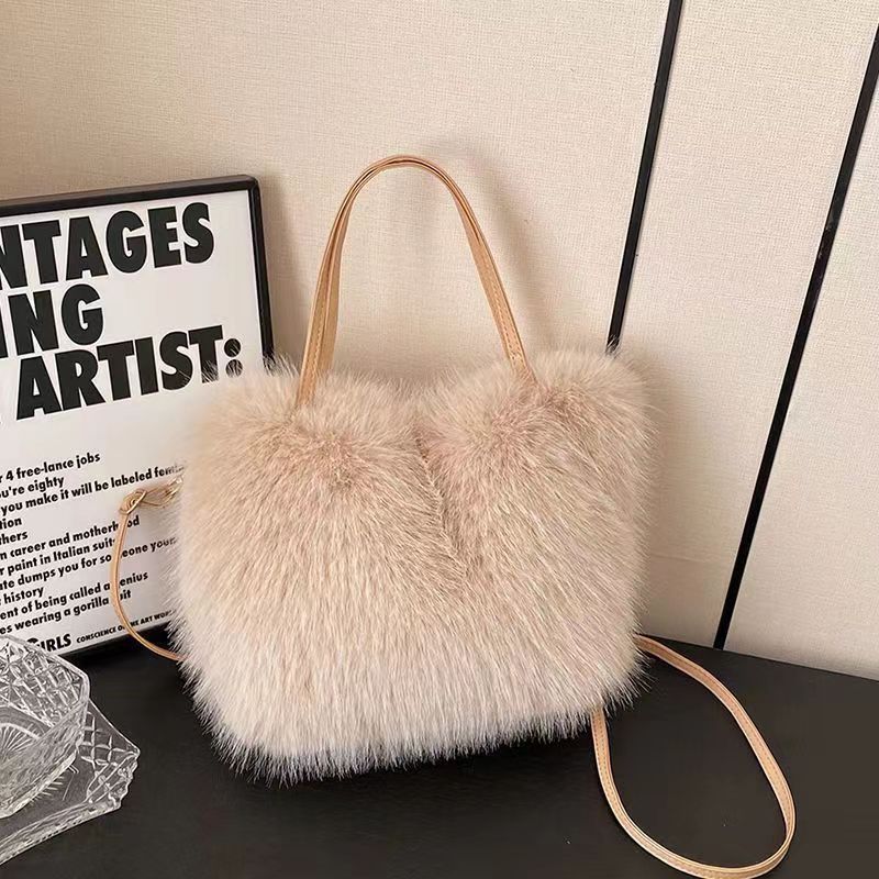 

Пушистая портативная маленькая сумка модная жемчужная пушистая маленькая квадратная сумка осенне-зимняя женская сумка-мессенджер