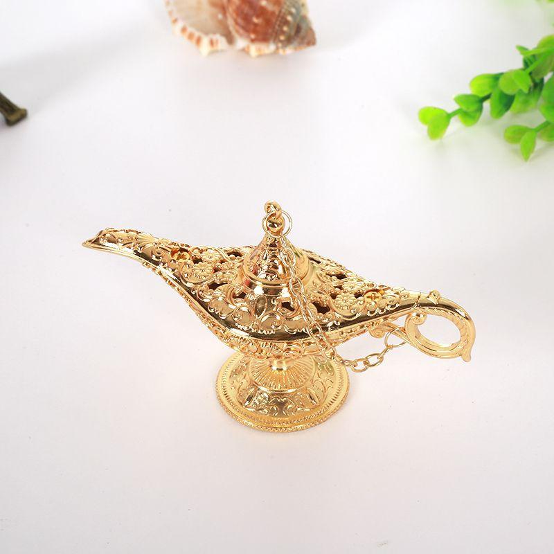 Miniature Aladdin Golden Lamp, Metal Wish Lamp Ornament for Home Hotel Desk, Vintage Genie Collectible