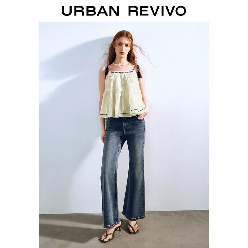 UR2026 Women s Light Blue Distressed Flared Jeans 27