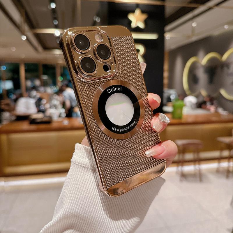 

Подходит для iPhone16PRO, чехол для мобильного телефона Apple 15, рассеивание тепла, гальваническое покрытие, сетчатый чехол без полей, 143, магнитная всасывающая полость, защита от падения iPhone13 золотой
