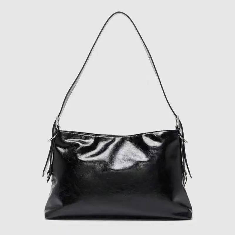 Tote Bag Women PU Luxury Chains Comes with Earphone Bag High-Capacity Shoulder Bag Handbag Euro-America Style Women Bag
