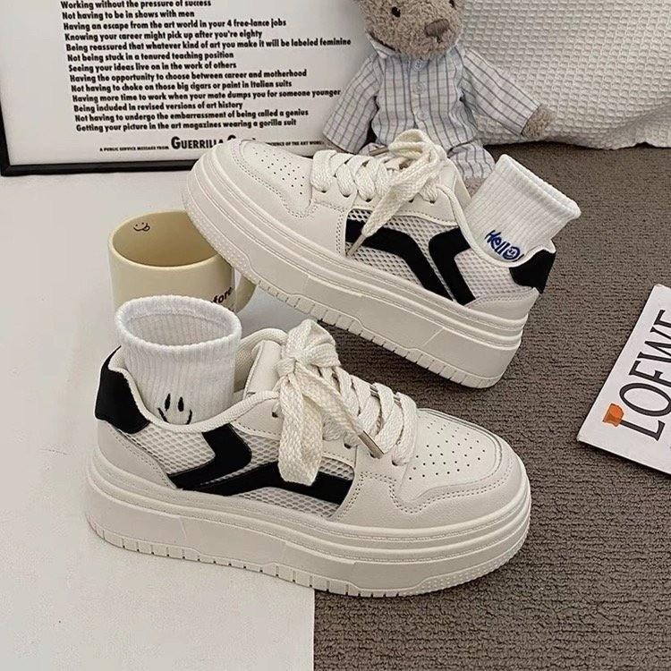 Fashion Women Platform Sneakers Casual Outdoor Simple Design Skateboard Comfortable Lace Up Sneakers Running Sports Shoes