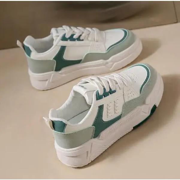 Őszi Új Vastag Talpú Fehér Lapos Cipő Női Alkalmi Cipő Női Divat Diák Deszkás Cipő Női C1202