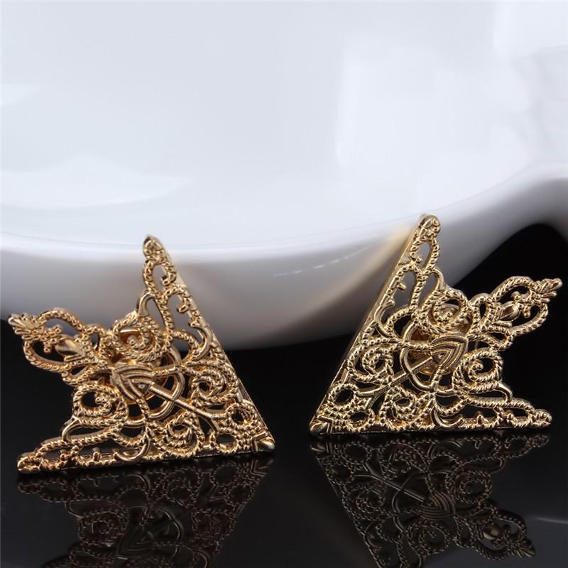 

1 пара женских пуговиц на воротнике с короной и полым узором, пряжка для воротника, винтажный воротник, угловой зажим для воротника One Size бронзовый