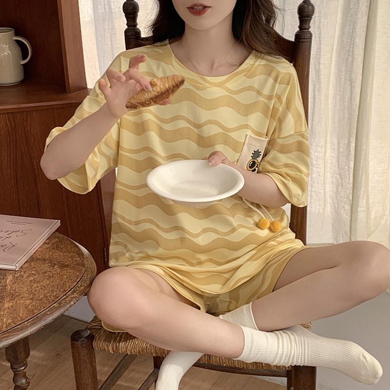 Summer Cotton-Feel Women s Short-Sleeve Pajama Set with Cute Shorts and Round Neck L