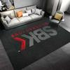 """SBK Generations Teppich mit kräftigen Buchstaben und rotem Pfeil-Design"" Geeignet für die Verwendung als Anti-Rutsch-Matte für Wohnzimmer, Schlafzimmer und Sofas"""