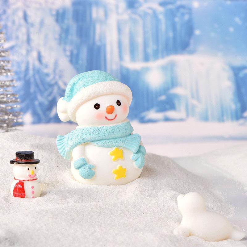 Christmas Cartoon Resin Santa & Snowman Couple Micro Landscape Ornaments