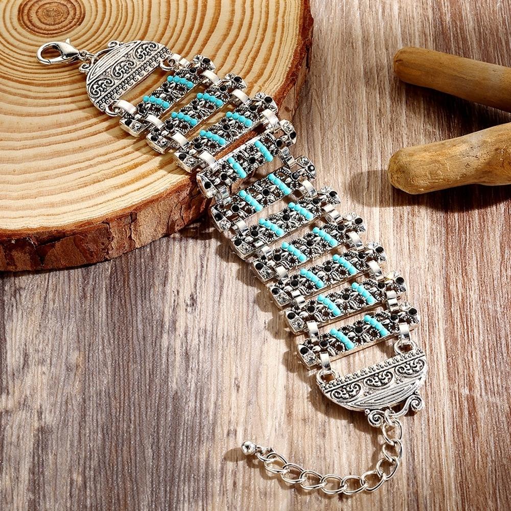 Nepalese Ethnic Style Retro Antique Silver Color Alloy Hollow Rhinestone Crystal Gems Bracelet For Women Daily Wear Accessories