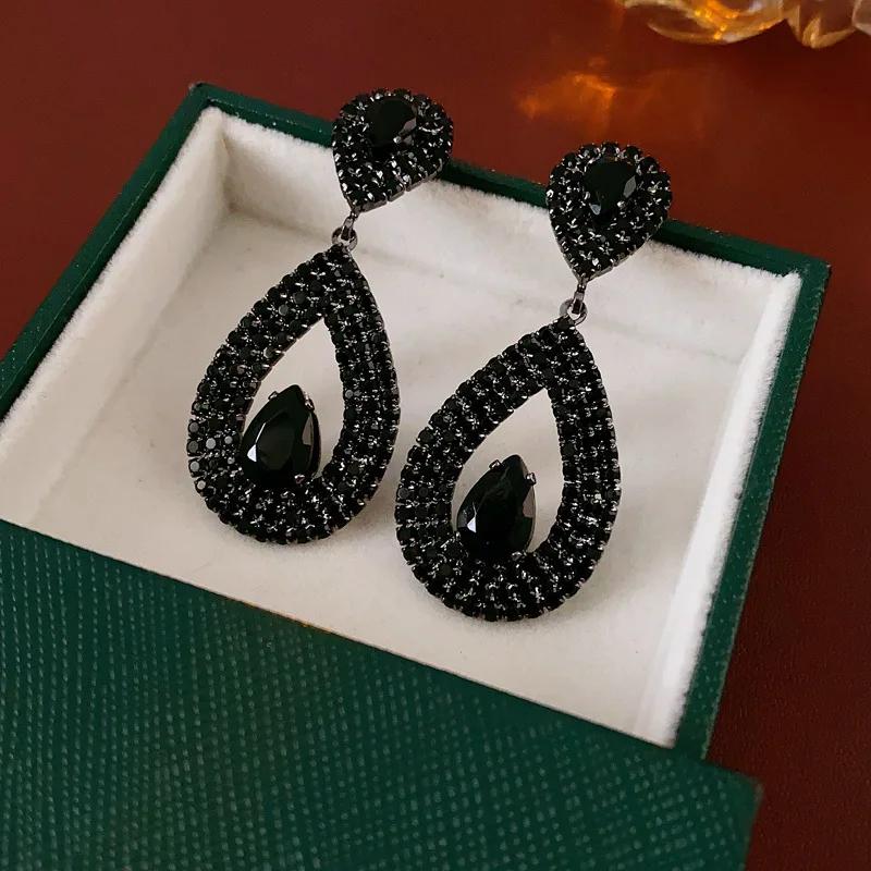 Zircon Oval Water Drop Earrings Fashion European and American Exaggerated Earring for Women Temperament Light Luxury Zircon