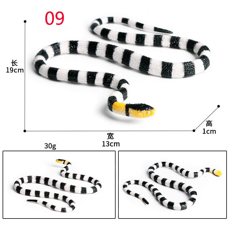Realistic Fake Snakes Toy Prank Rubber Snake Props Scare Birds Cobra Snake, Boa Constrictor, Coral Snake, Rattlesnake Halloween