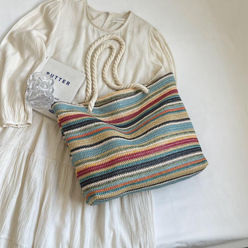 

Летняя полосатая соломенная сумка женская 2025 новая модная вместительная сумка-шоппер для поездок на работу, универсальная сумка-тоут синий