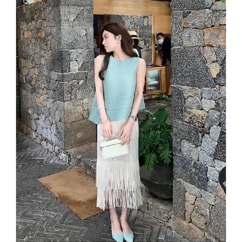 2025 Elegant Miyake Sleeveless Top & Pleated Tassel Midi Skirt Set for Women