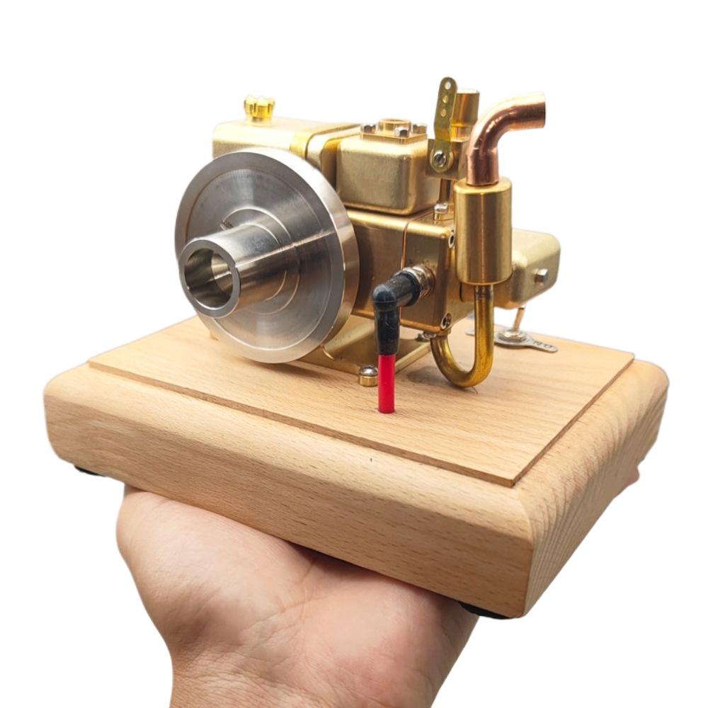 1.6Cc Water Cooled Miniature Retro IC Engine Brass Single Cylinder Four Stroke Internal Combustion Desktop Ornament Engine Model