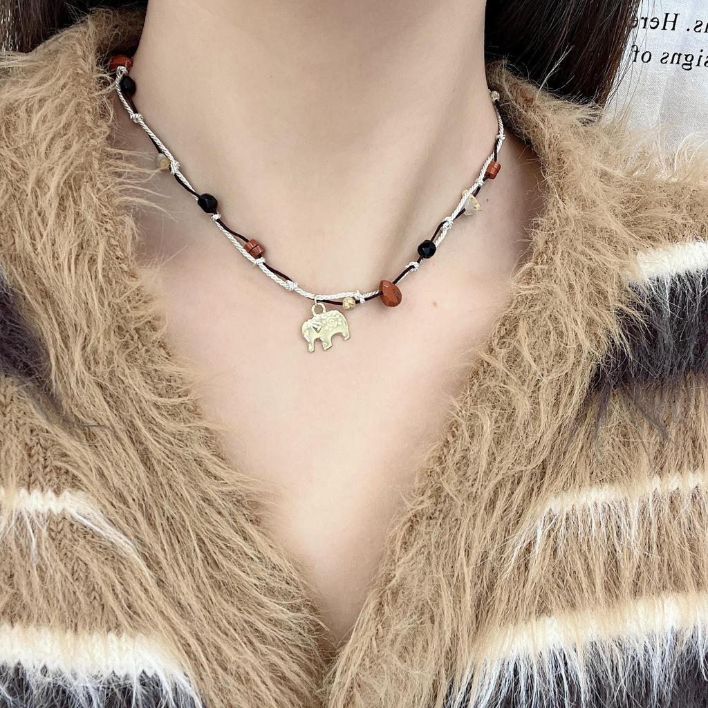 Elegant Hand-Woven Beaded Elephant Necklace - Exquisite Retro Chinese Design for Women