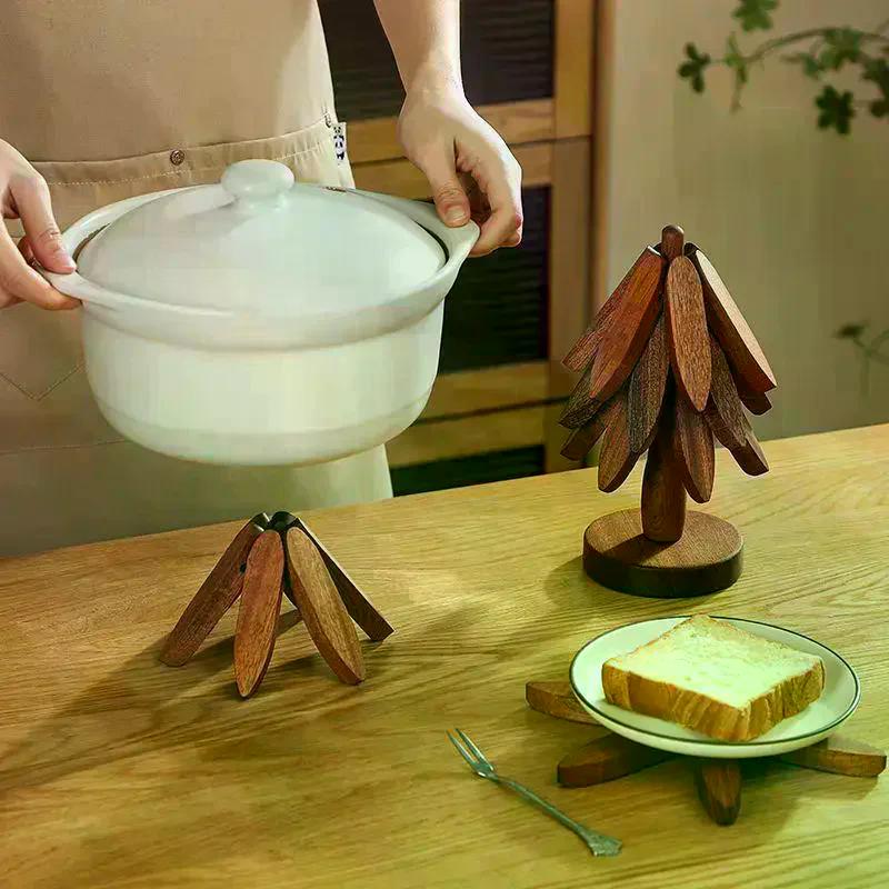 Tree Design Stand Wooden Christmas Tree Shape Decorative Anti Scald Heat Resistant Table Ornament Mat Coaster