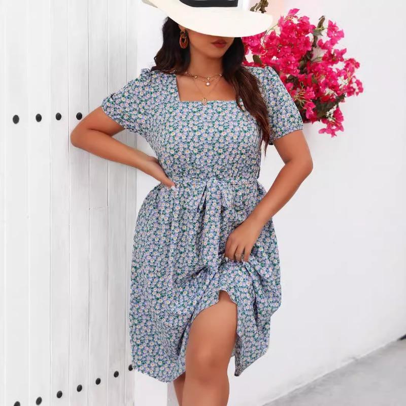Rochie de vară florală pentru femei plinute, cu gât pătrat, mâneci scurte, cu centură, tiv A-line