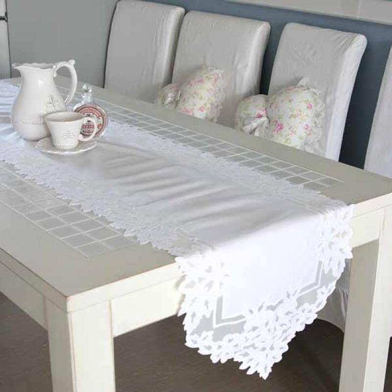 Romantic Blanc Embroidered Runner [90cm] One color