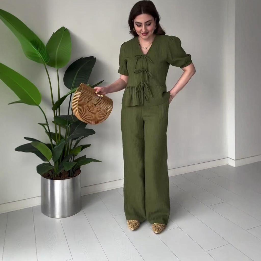 2025 Fall V-neck Casual Short-sleeve Top & High-waisted Women's Set