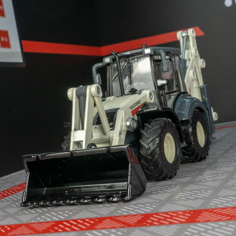 1/50 Simulation Scale Alloy Engineering Vehicle Model Two-way Forklift Excavator Simulation Rich In Details, Finely Crafted
