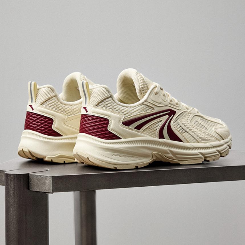 New Anta Cushioning, Slip Resistant, And Abrasion Resistant Low Top Casual Running Shoes Unisex Beige Red 922515504-1