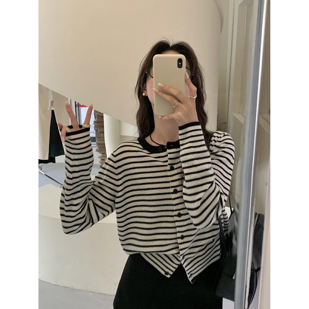 Single-breasted contrasting striped knitted cardigan jacket women's spring and autumn new casual fashion long-sleeved soft waxy sweater top