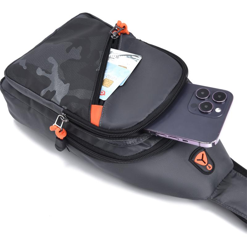 Pánská multifunkční taška přes rameno Messenger látková hrudní taška crossbody ležérní kabelka s otvorem pro sluchátka
