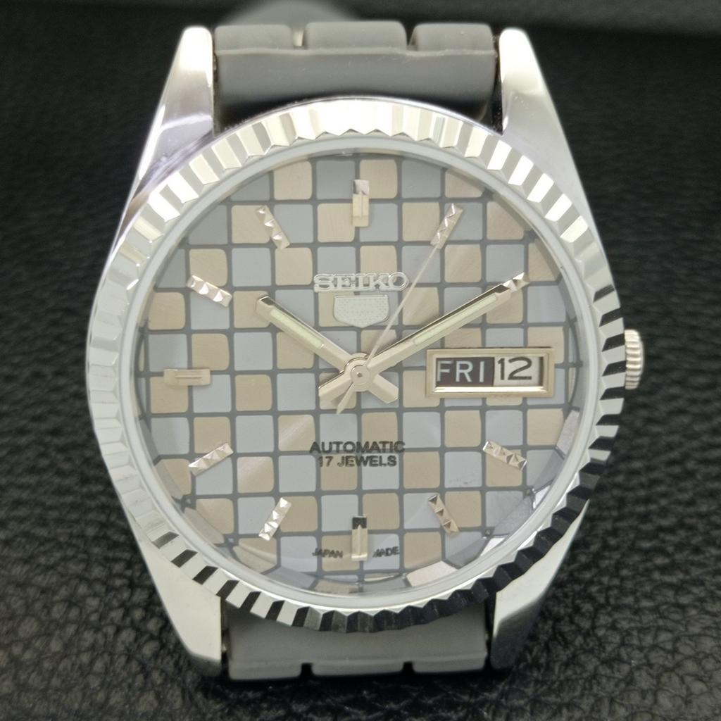 REFURBISHED SEIKO 5 AUTOMATIC MENS WATCH JAPAN MADE GREY DIAL CUSTOM a440013-2 QV90-a440013