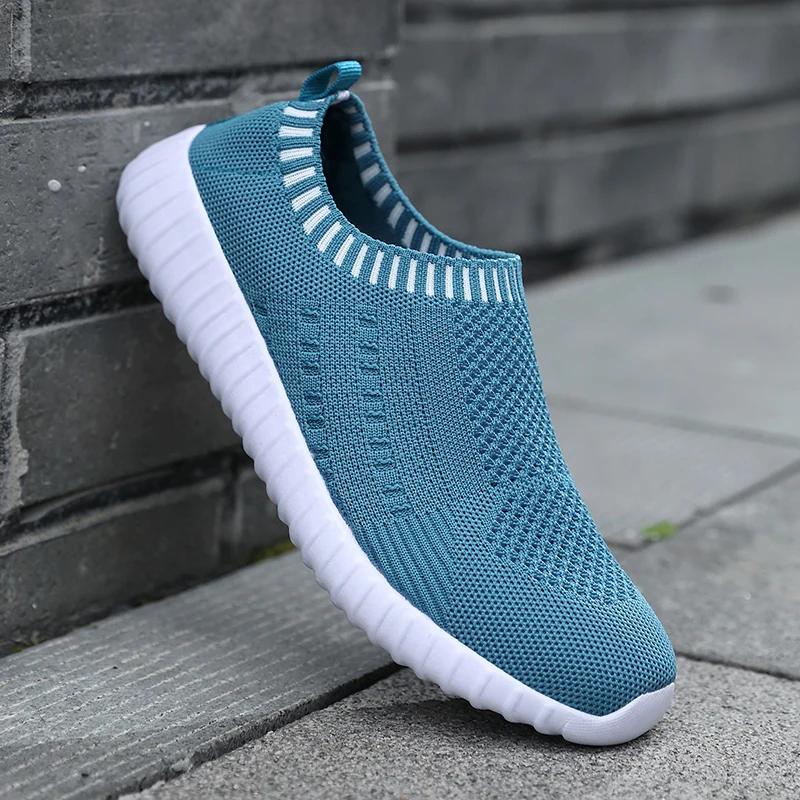 Women's Ultra Light Walking Shoes Fashion Fly Woven Mesh Breathable Sneakers Outdoor Casual Fashionable Soft Women's Flat Shoes