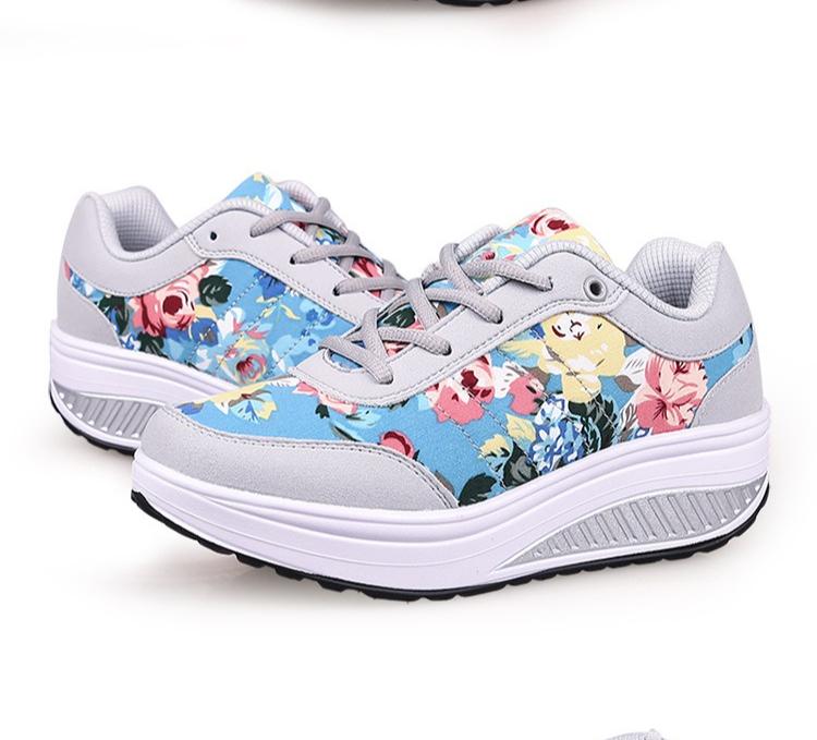 

Fashion 2025 Platform Women s Sports Shoes Wedges Solid Color Versatile Sneakers Non-slip Vulcanize Shoes Zapatillas De Deporte 35 небесно-голубой