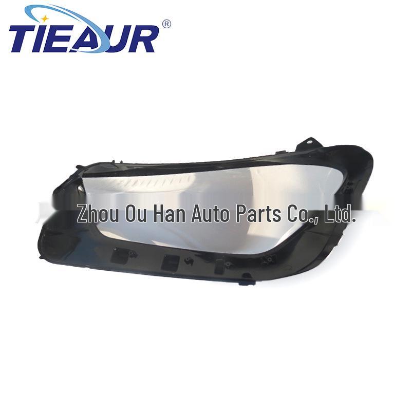 Mercedes-Benz GLE 167 Two-Tone Headlight Cover for 23-25 Models - Transparent Front Lamp Housing.
